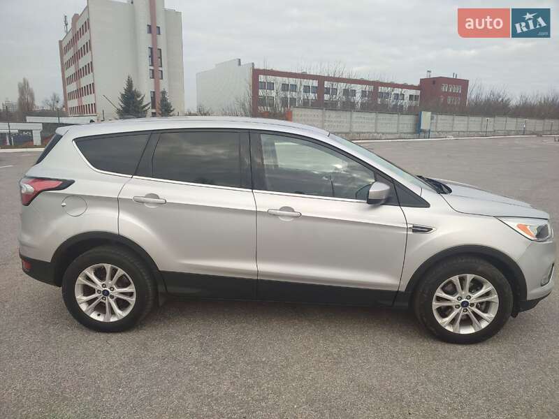 Внедорожник / Кроссовер Ford Escape 2016 в Харькове фото 6 Внедорожник / Кроссовер Ford Escape 2016 в Харькове