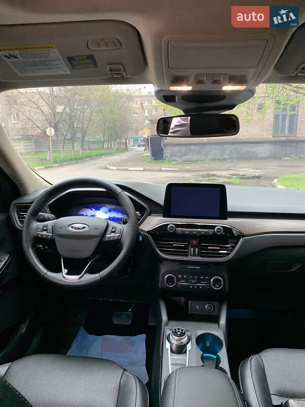 Внедорожник / Кроссовер Ford Escape 2019 в Запорожье