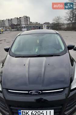 Внедорожник / Кроссовер Ford Escape 2014 в 
