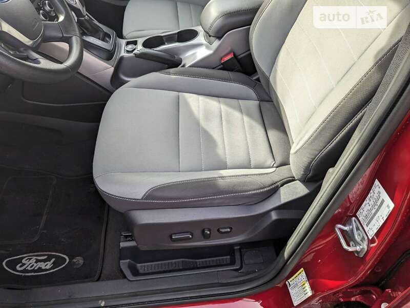 Внедорожник / Кроссовер Ford Escape 2016 в Трускавце