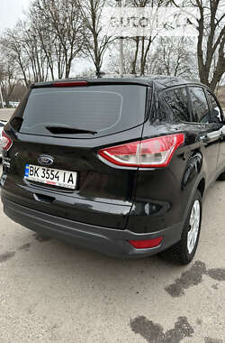 Внедорожник / Кроссовер Ford Escape 2013 в Ровно