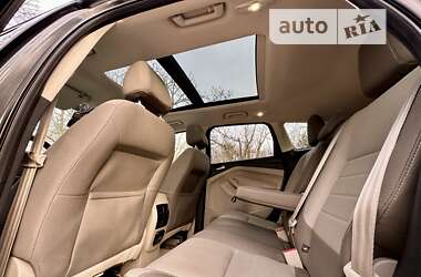Внедорожник / Кроссовер Ford Escape 2015 в 