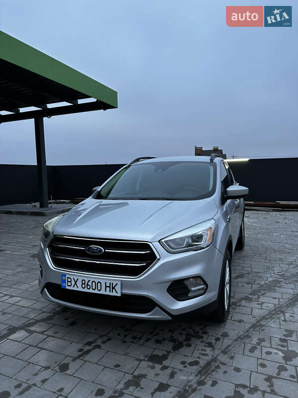 Позашляховик / Кросовер Ford Escape 2018 в Кам'янець-Подільському