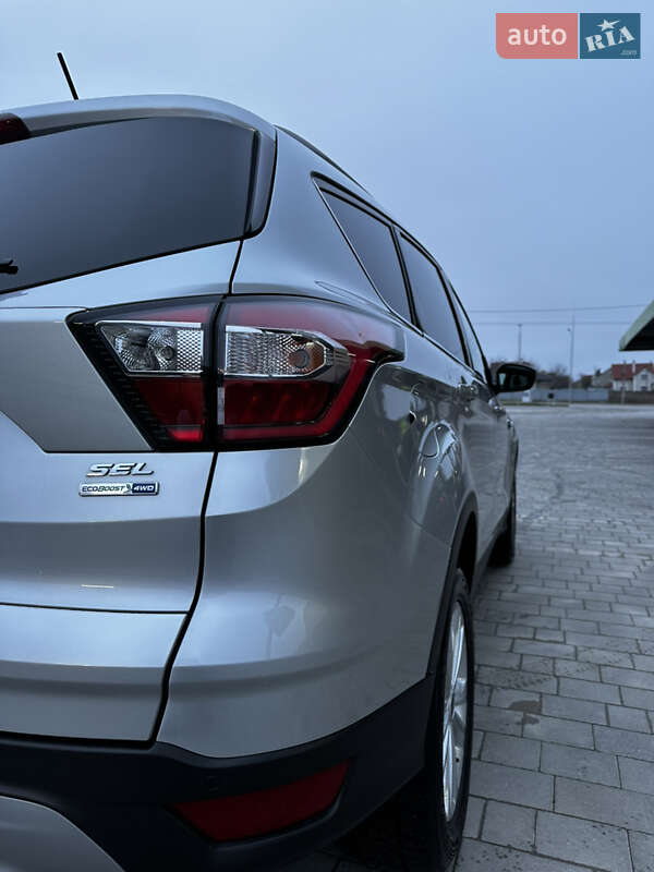 Позашляховик / Кросовер Ford Escape 2018 в Кам'янець-Подільському