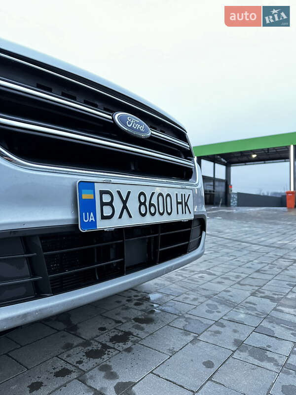 Позашляховик / Кросовер Ford Escape 2018 в Кам'янець-Подільському