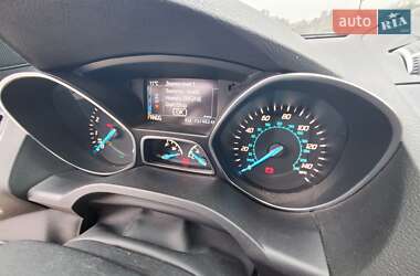 Позашляховик / Кросовер Ford Escape 2015 в Києві