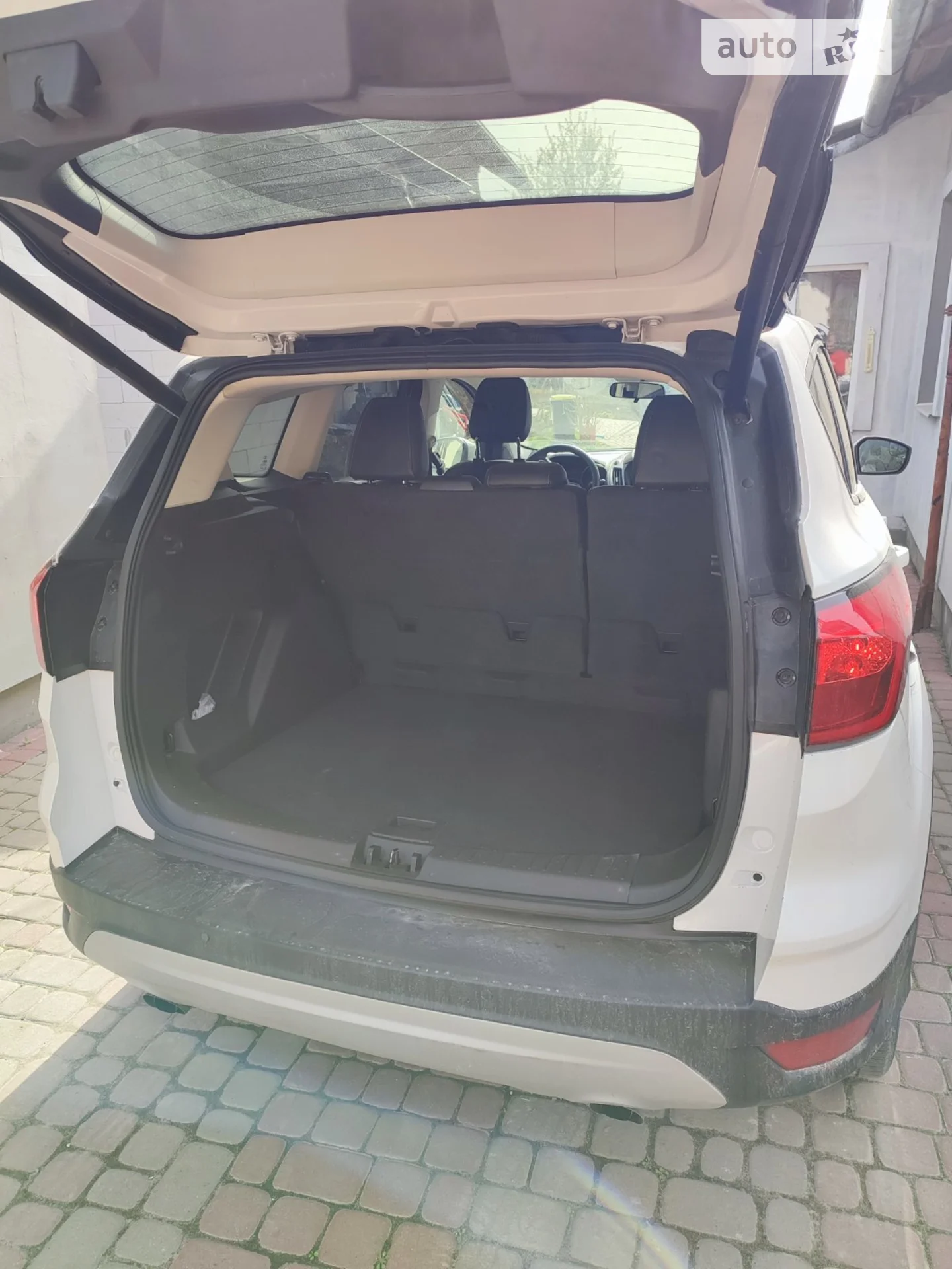 2017 Ford Escape - мініатюра 9