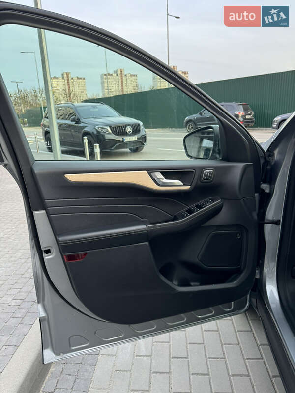 Внедорожник / Кроссовер Ford Escape 2021 в Киеве фото 23 Внедорожник / Кроссовер Ford Escape 2021 в Киеве