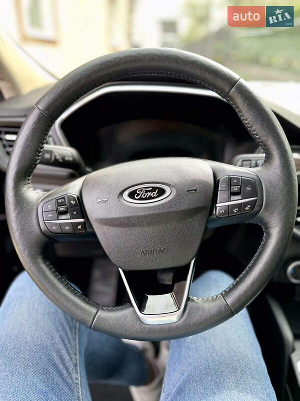 Позашляховик / Кросовер Ford Escape 2020 в Золочеві