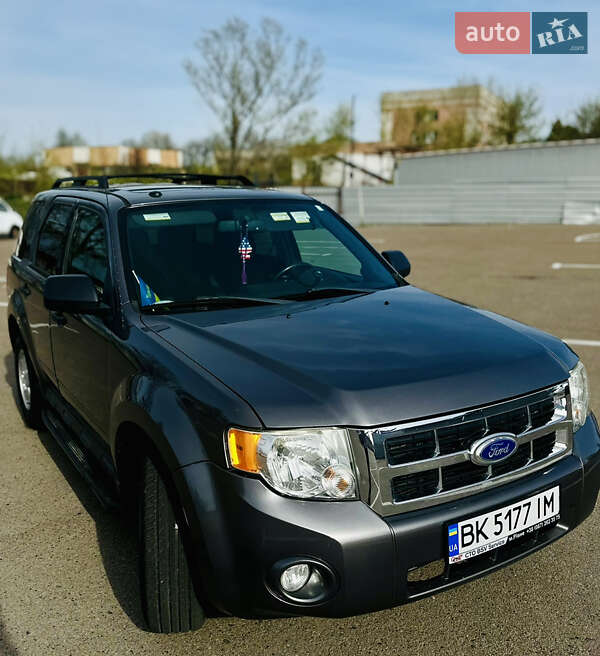 Внедорожник / Кроссовер Ford Escape 2011 в Львове