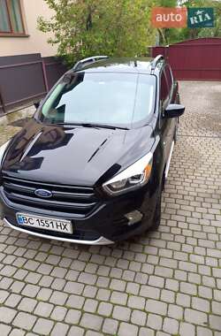 Внедорожник / Кроссовер Ford Escape 2019 в Львове