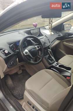 Внедорожник / Кроссовер Ford Escape 2014 в Полонном