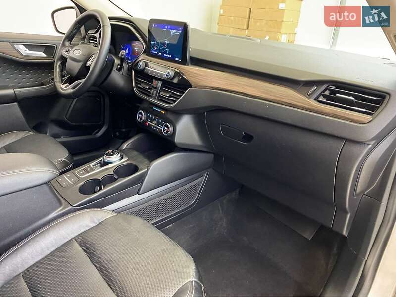 Позашляховик / Кросовер Ford Escape 2020 в Дніпрі