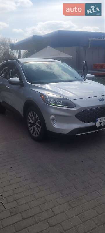 Позашляховик / Кросовер Ford Escape 2020 в Дніпрі