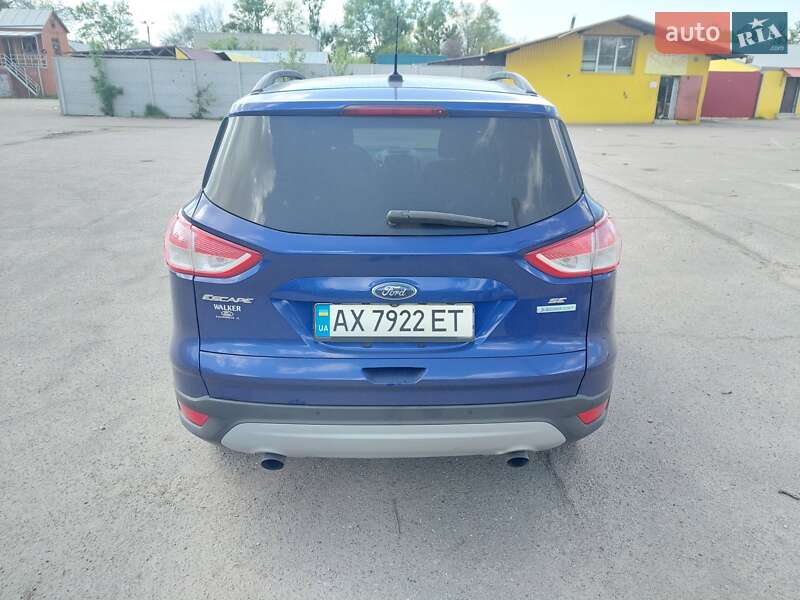 Внедорожник / Кроссовер Ford Escape 2013 в Харькове