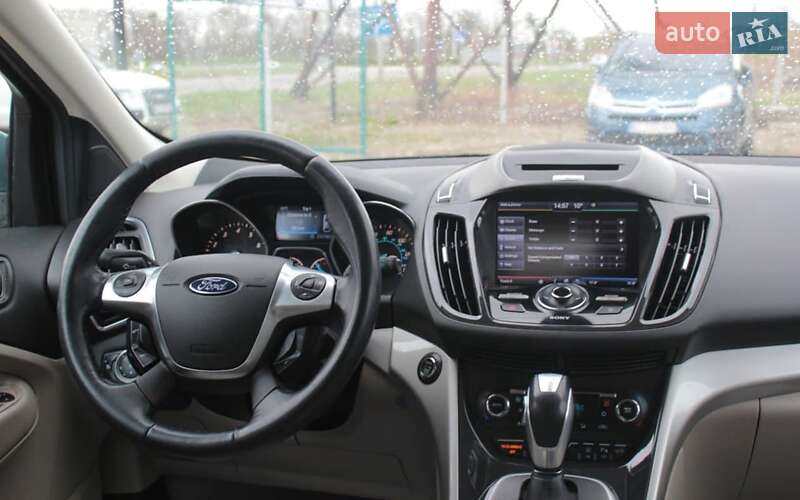 Позашляховик / Кросовер Ford Escape 2013 в Львові