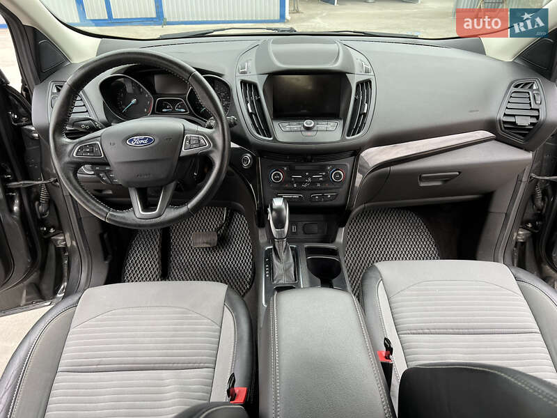 Внедорожник / Кроссовер Ford Escape 2019 в Кременчуге