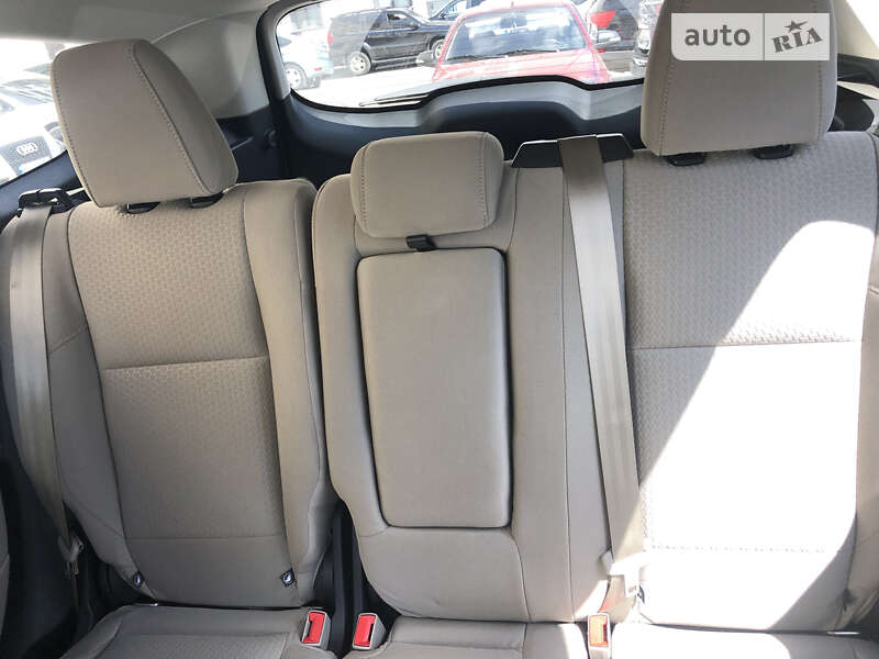 Внедорожник / Кроссовер Ford Escape 2018 в Хмельницком