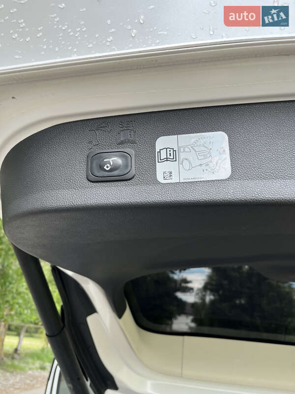 Внедорожник / Кроссовер Ford Escape 2017 в Ладыжине фото 13 Внедорожник / Кроссовер Ford Escape 2017 в Ладыжине