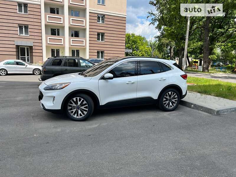 Внедорожник / Кроссовер Ford Escape 2019 в Харькове
