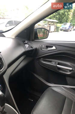 Позашляховик / Кросовер Ford Escape 2013 в Львові