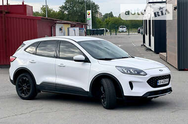 Внедорожник / Кроссовер Ford Escape 2020 в Киеве