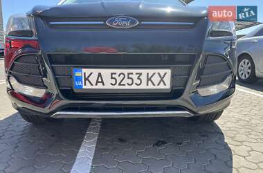 Внедорожник / Кроссовер Ford Escape 2014 в 