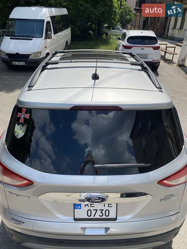 Внедорожник / Кроссовер Ford Escape 2012 в Днепре