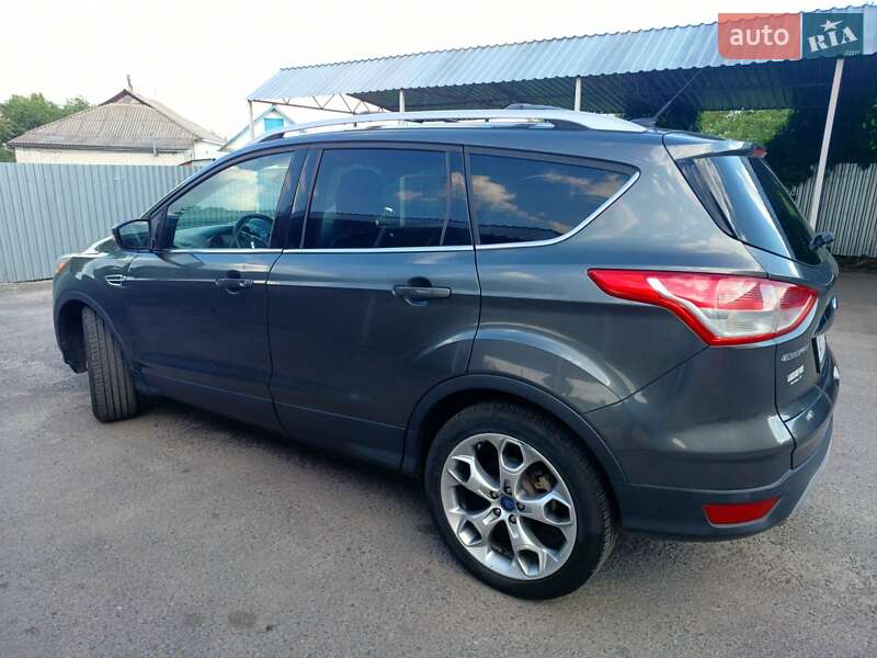 Внедорожник / Кроссовер Ford Escape 2015 в Тетиеве