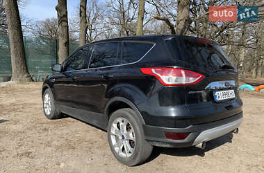 Позашляховик / Кросовер Ford Escape 2012 в 