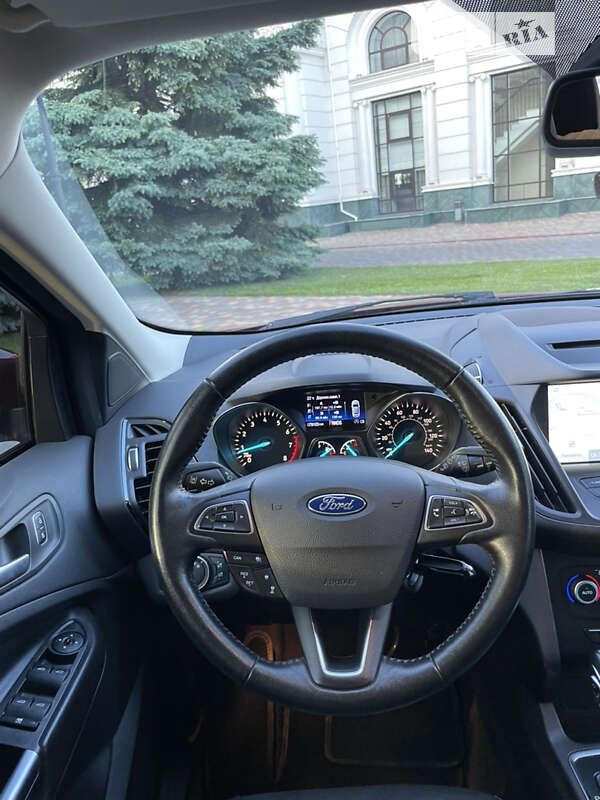 Внедорожник / Кроссовер Ford Escape 2018 в Одессе фото 16 Внедорожник / Кроссовер Ford Escape 2018 в Одессе
