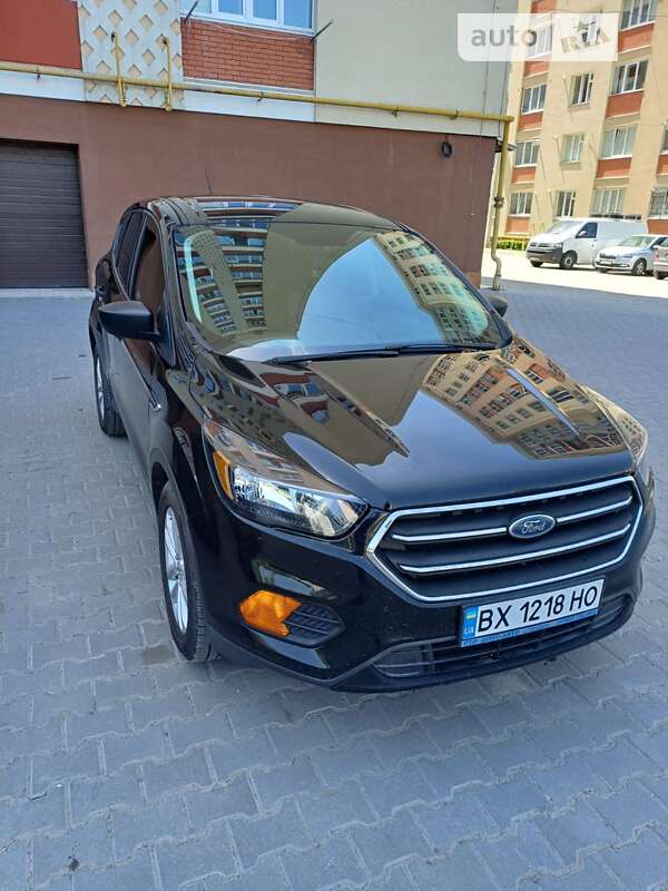 Позашляховик / Кросовер Ford Escape 2019 в Хмельницькому