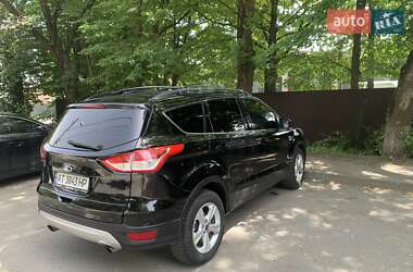 Внедорожник / Кроссовер Ford Escape 2015 в Ивано-Франковске