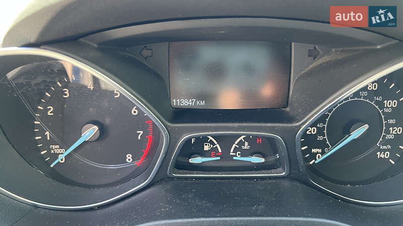 Внедорожник / Кроссовер Ford Escape 2016 в Полтаве