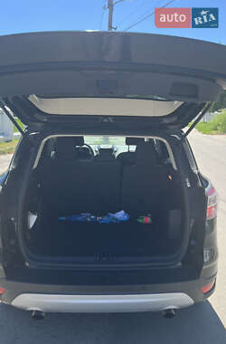 Позашляховик / Кросовер Ford Escape 2016 в Полтаві