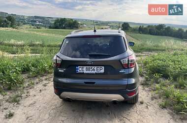 Позашляховик / Кросовер Ford Escape 2017 в Чернівцях