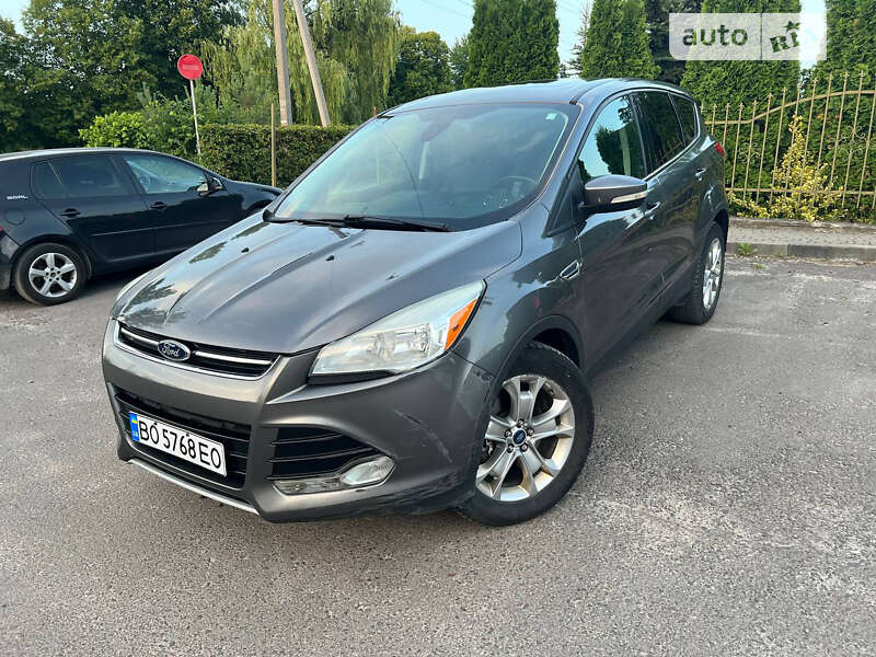Внедорожник / Кроссовер Ford Escape 2013 в Золочеве
