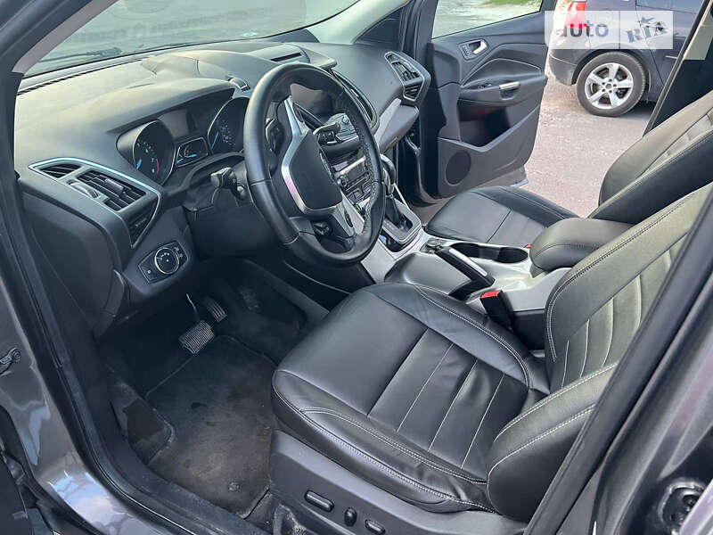 Внедорожник / Кроссовер Ford Escape 2013 в Золочеве