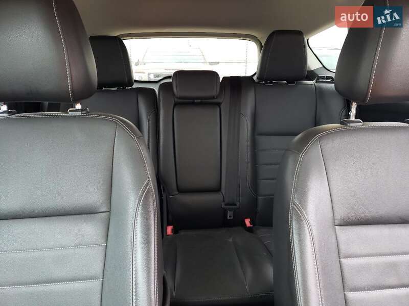 Внедорожник / Кроссовер Ford Escape 2014 в Львове фото 10 Внедорожник / Кроссовер Ford Escape 2014 в Львове