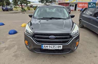 Внедорожник / Кроссовер Ford Escape 2016 в 