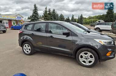 Внедорожник / Кроссовер Ford Escape 2016 в 