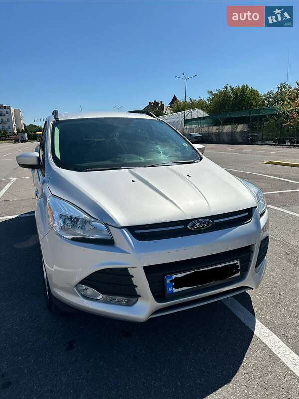 Позашляховик / Кросовер Ford Escape 2016 в Львові