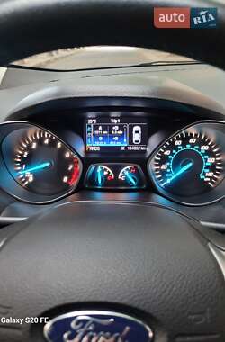 Позашляховик / Кросовер Ford Escape 2013 в Харкові