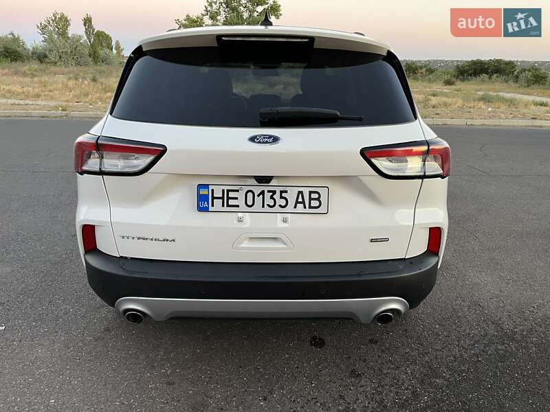 Внедорожник / Кроссовер Ford Escape 2020 в Николаеве