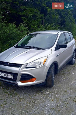 Внедорожник / Кроссовер Ford Escape 2014 в 
