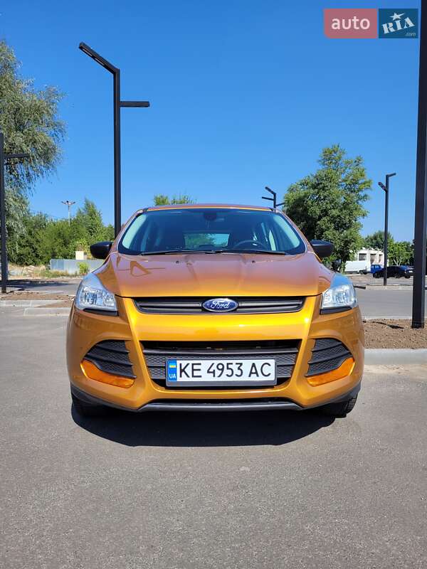 Позашляховик / Кросовер Ford Escape 2016 в Кривому Розі