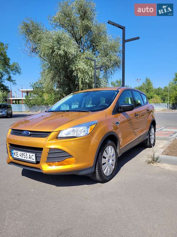 Позашляховик / Кросовер Ford Escape 2016 в Кривому Розі
