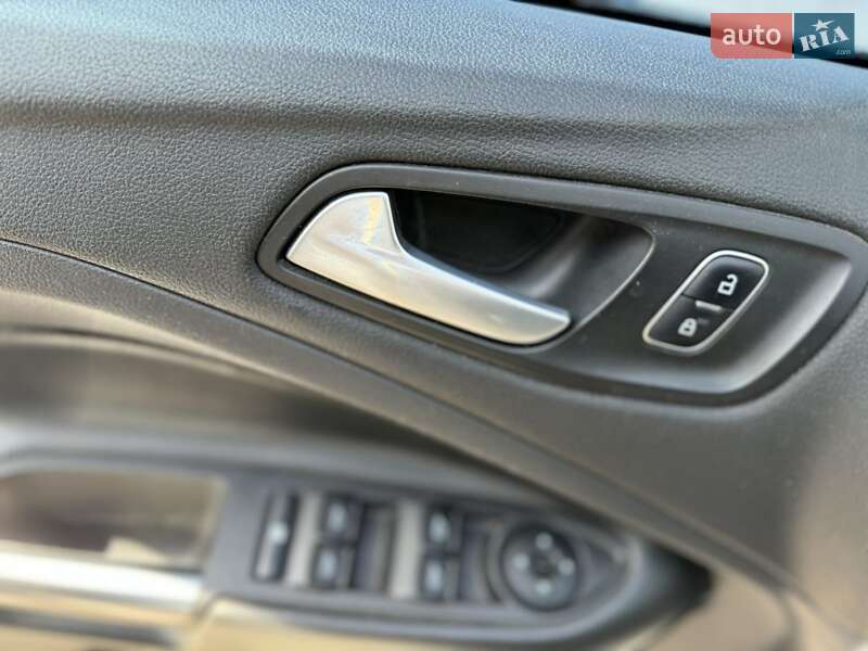 Внедорожник / Кроссовер Ford Escape 2016 в Харькове фото 14 Внедорожник / Кроссовер Ford Escape 2016 в Харькове