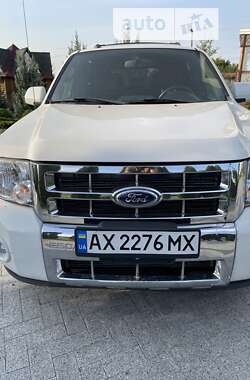 Внедорожник / Кроссовер Ford Escape 2010 в Чугуеве