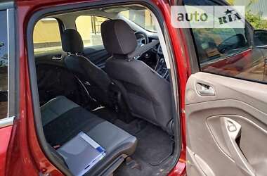Внедорожник / Кроссовер Ford Escape 2013 в 